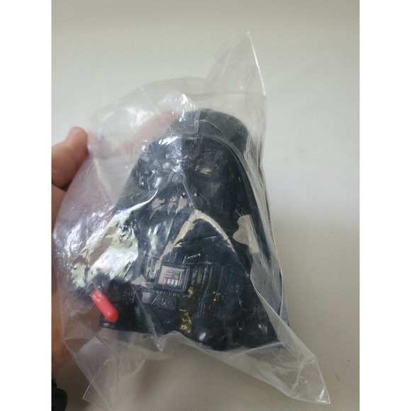 DARTH VADER Star Wars Episode III REVENGE OF THE SITH Burger King Fast Food Toy - Picture 2 of 8